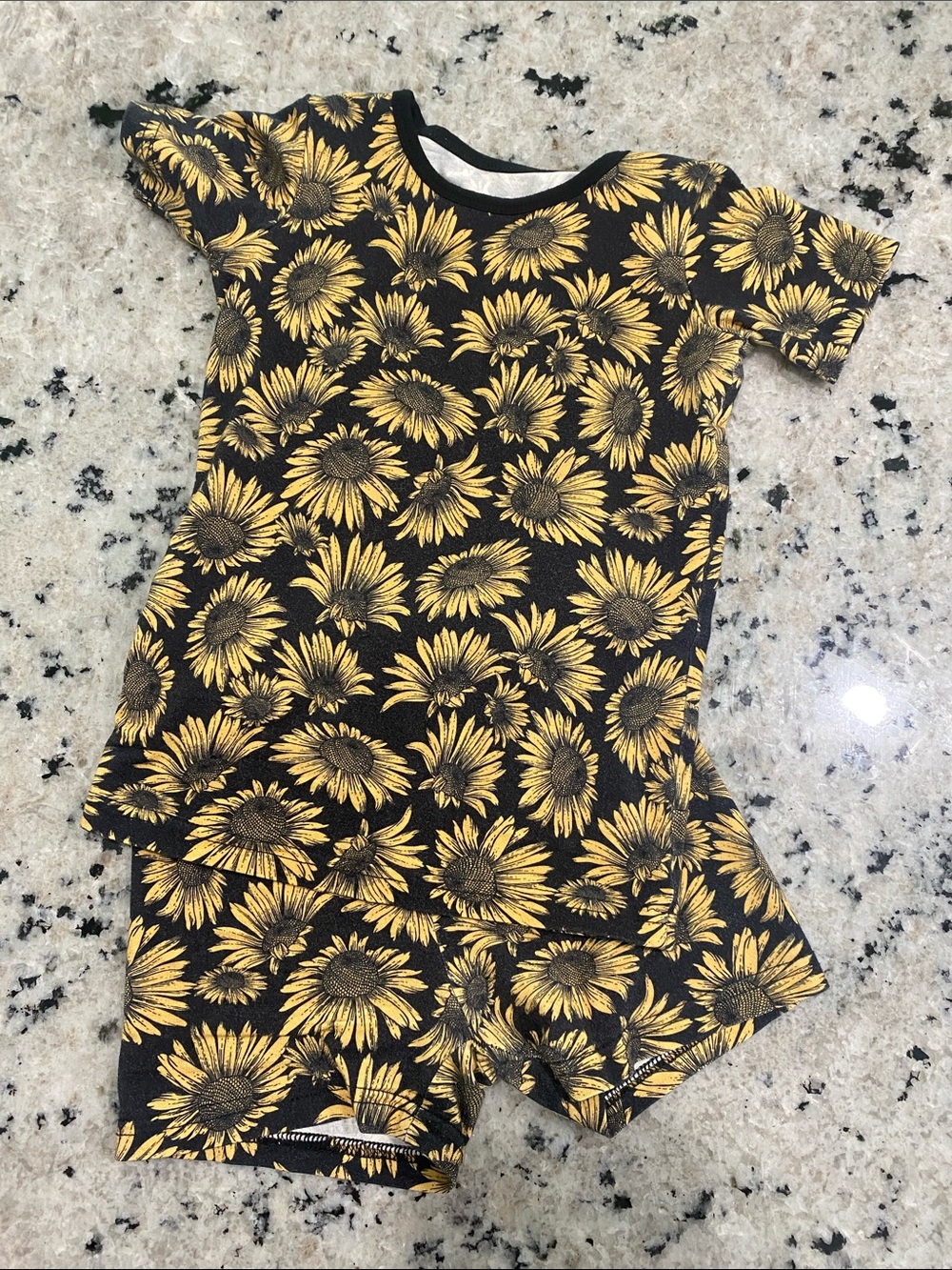 Bamboo 4t Little One Shop Sunflower Set